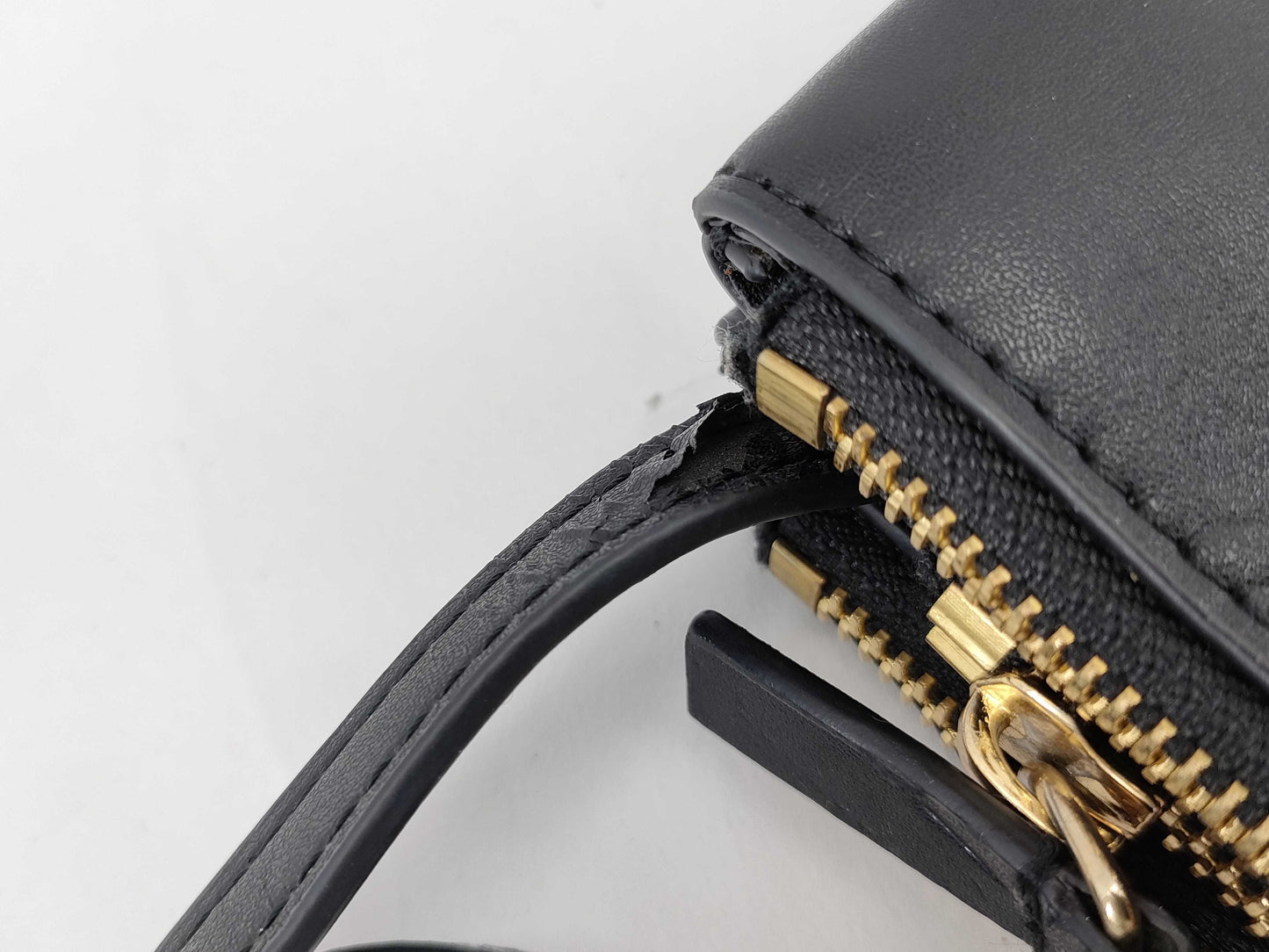 CELINE Black Shoulder Bag