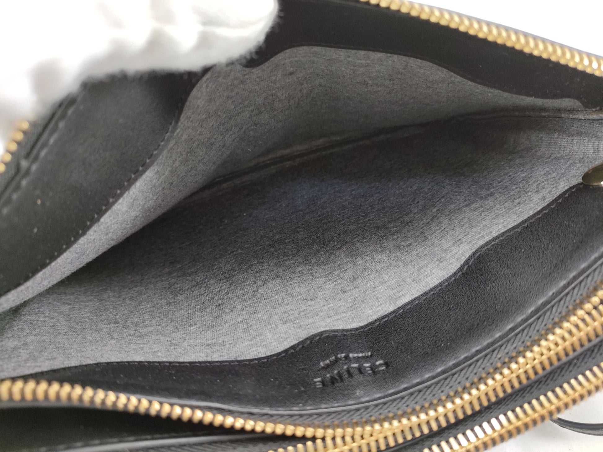 CELINE Black Shoulder Bag