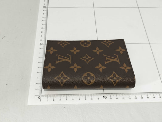LOUIS VUITTON Monogram Couverture Passport Card Case, Pass Case, Business Card Case