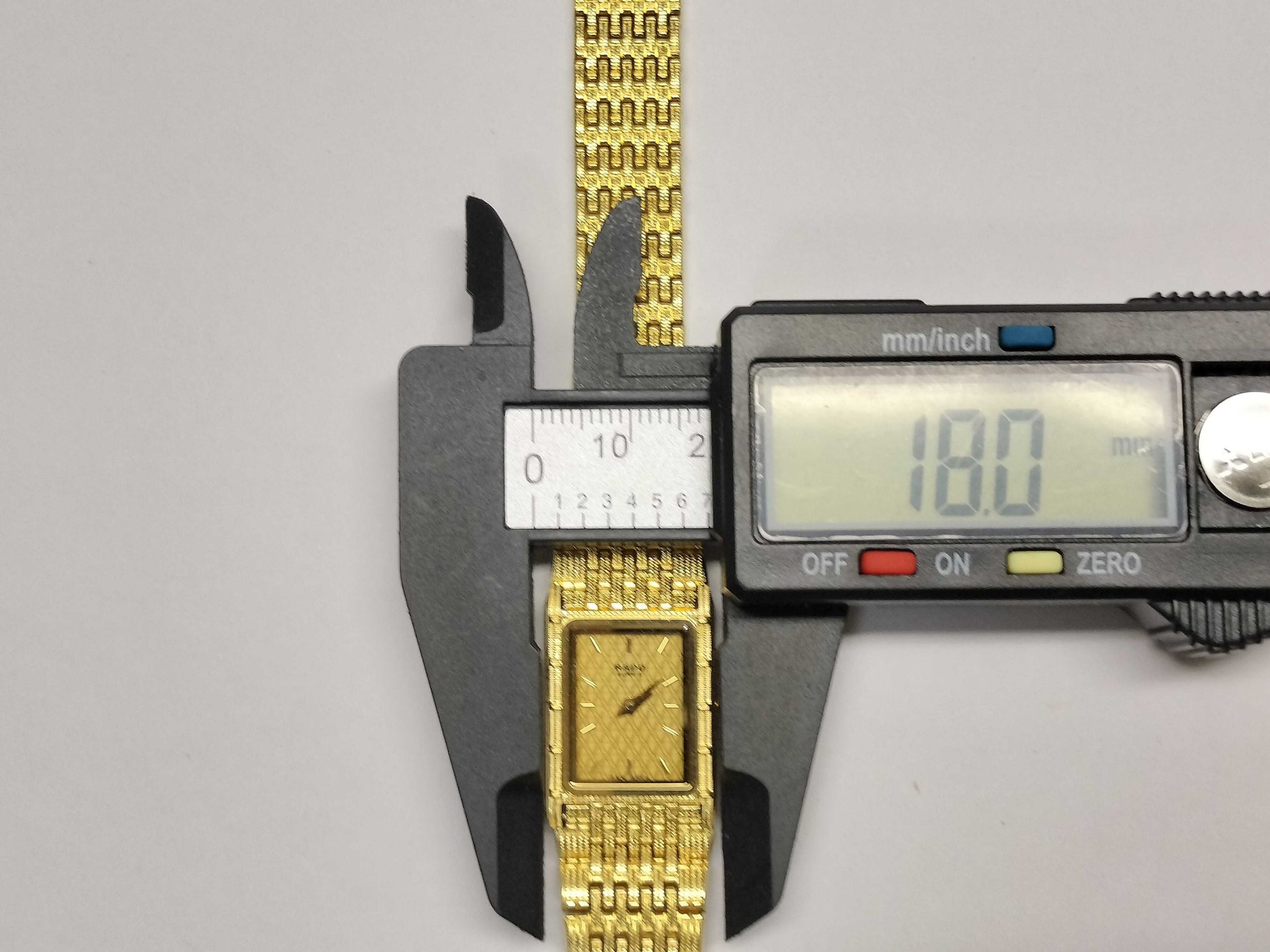 RADO 133.9027.2 Unworked Women's Watch