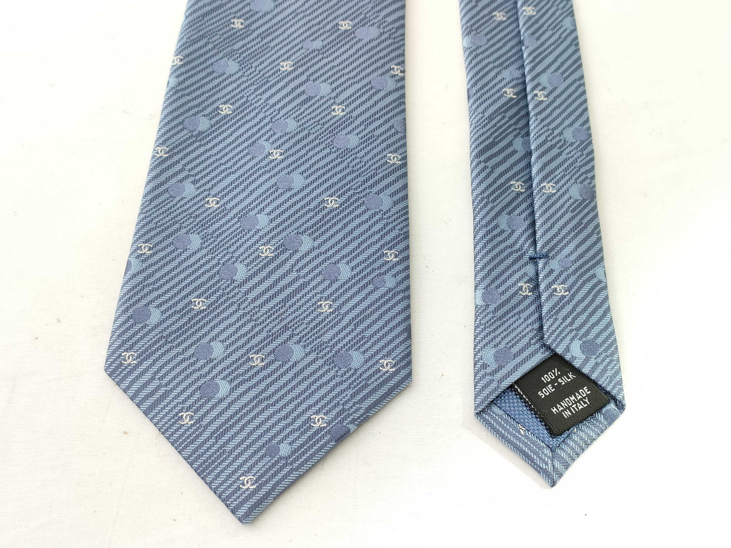 CHANEL unused tie