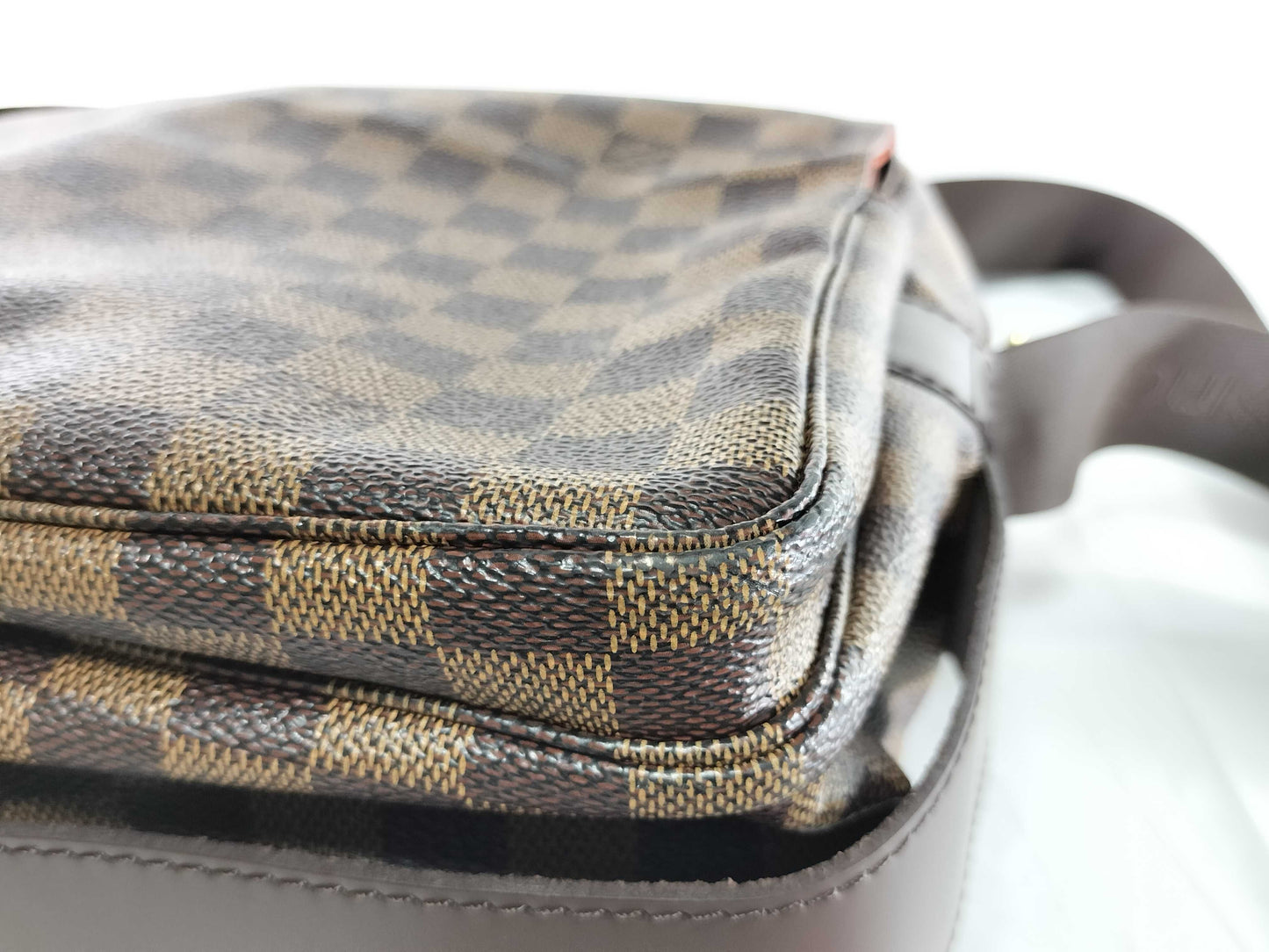 LOUIS VUITTON N45255 Damier Naviglio/Shoulder Bag