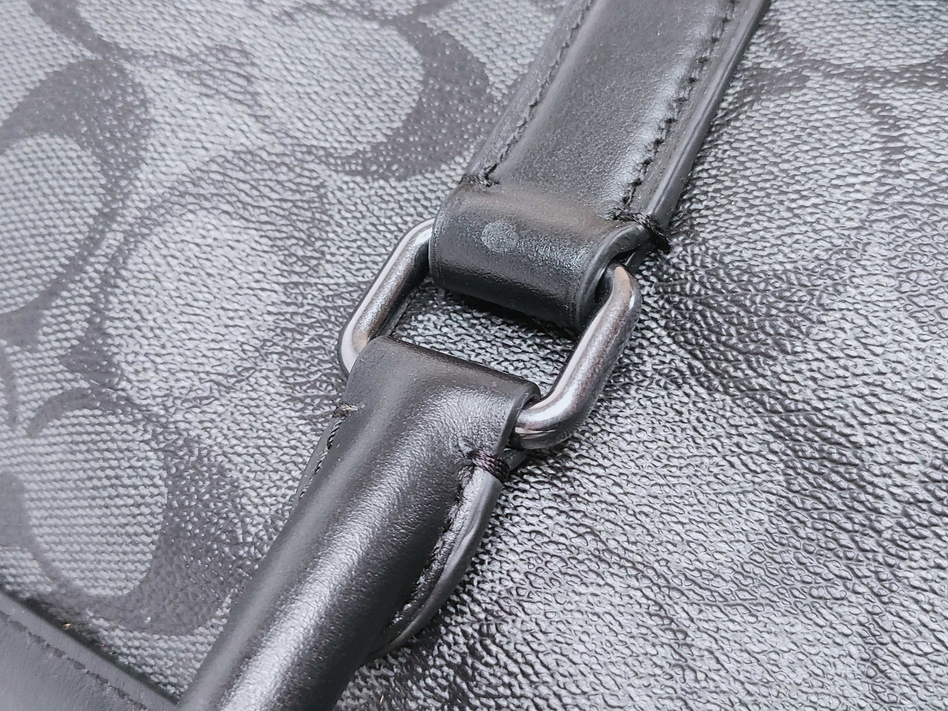 COACH Signature C5305 Signature Boston Bag Boston Bag