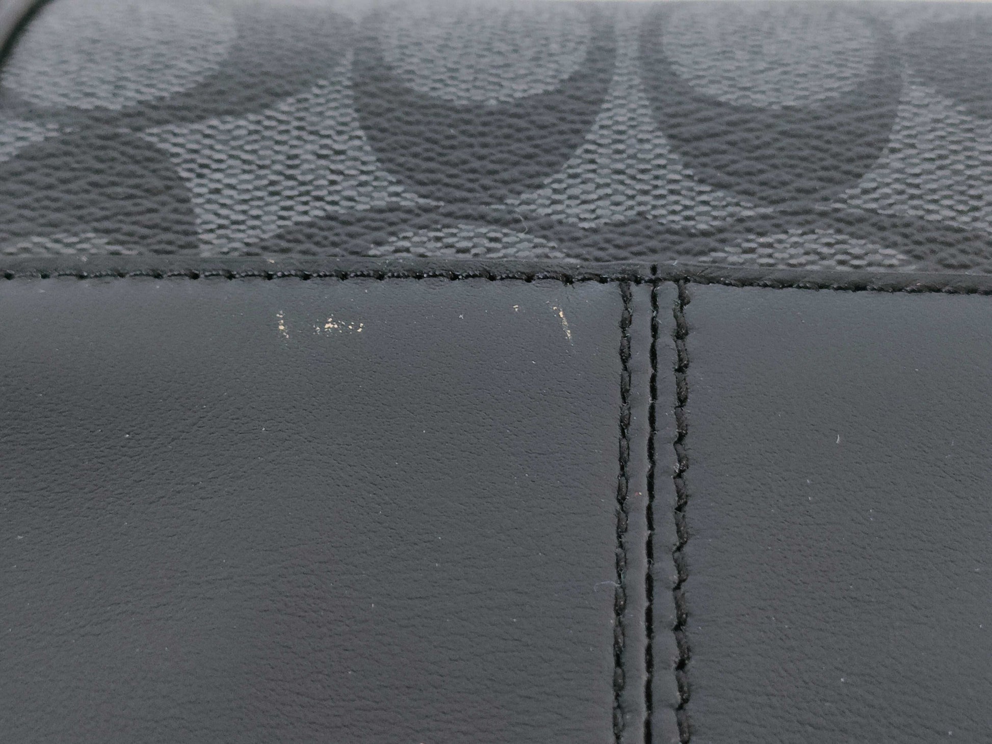 COACH Signature C5305 Signature Boston Bag Boston Bag