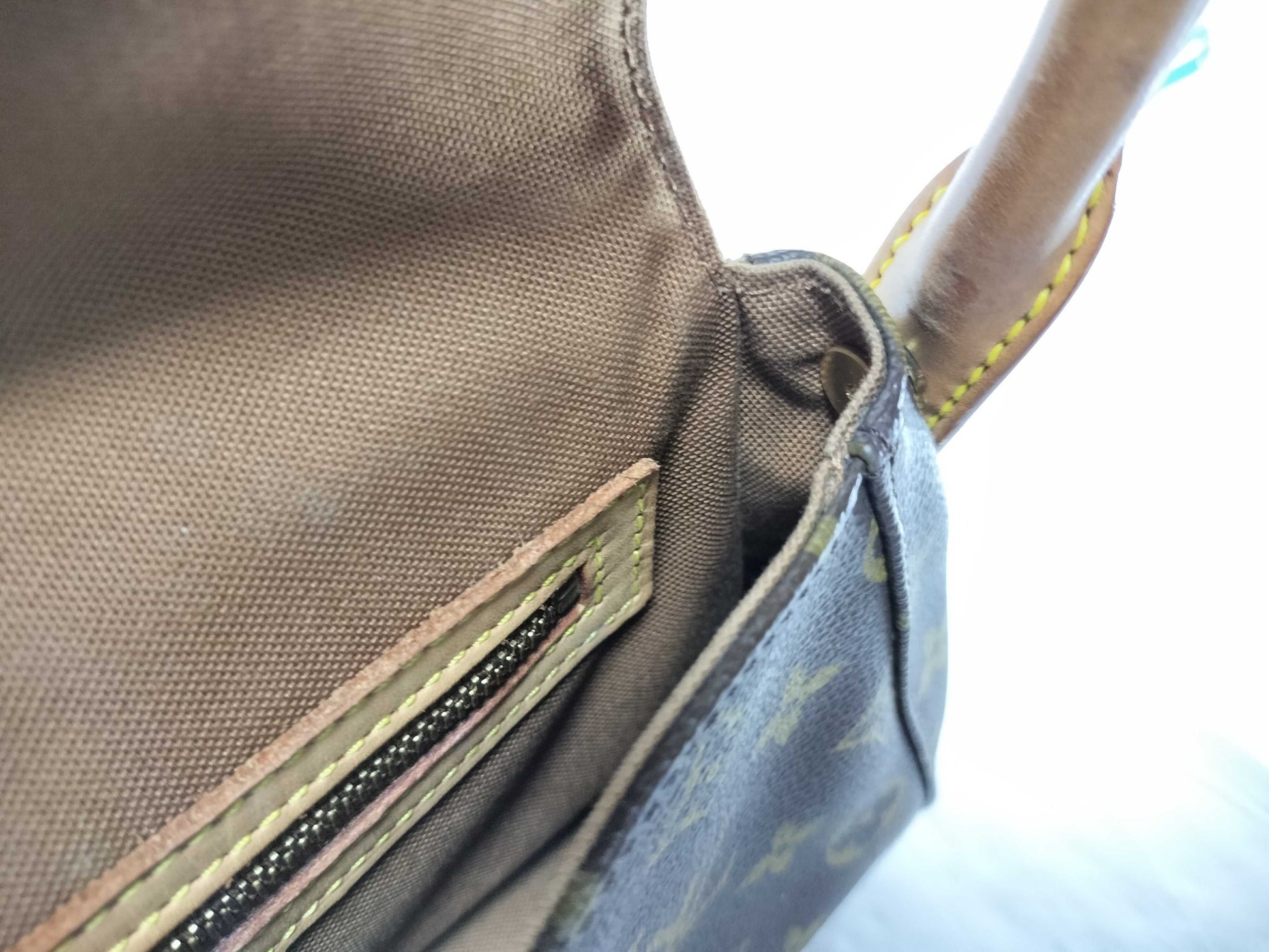 LOUIS VUITTON M51147 Monogram Mini Looping Shoulder Bag