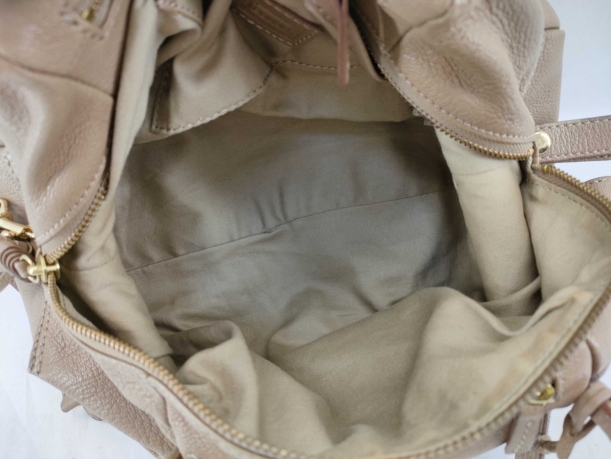 Kate Spade, Coach, and other leather shoulder bags*4