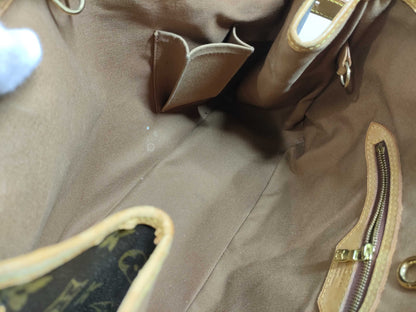LOUIS VUITTON M51154 Monogram Batignolles Horizontal Handbag