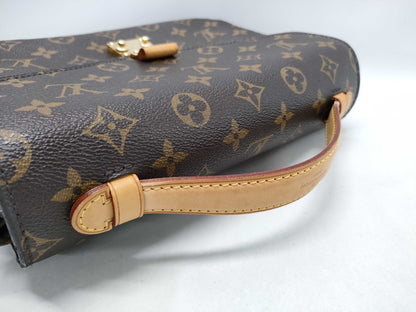 LOUIS VUITTON Monogram M40870 Pochette Metis Shoulder Bag