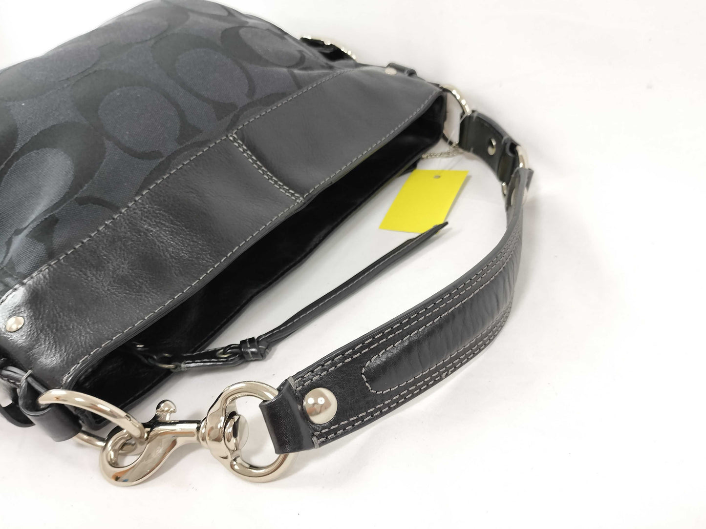 COACH Signature F12657 Shoulder Bag