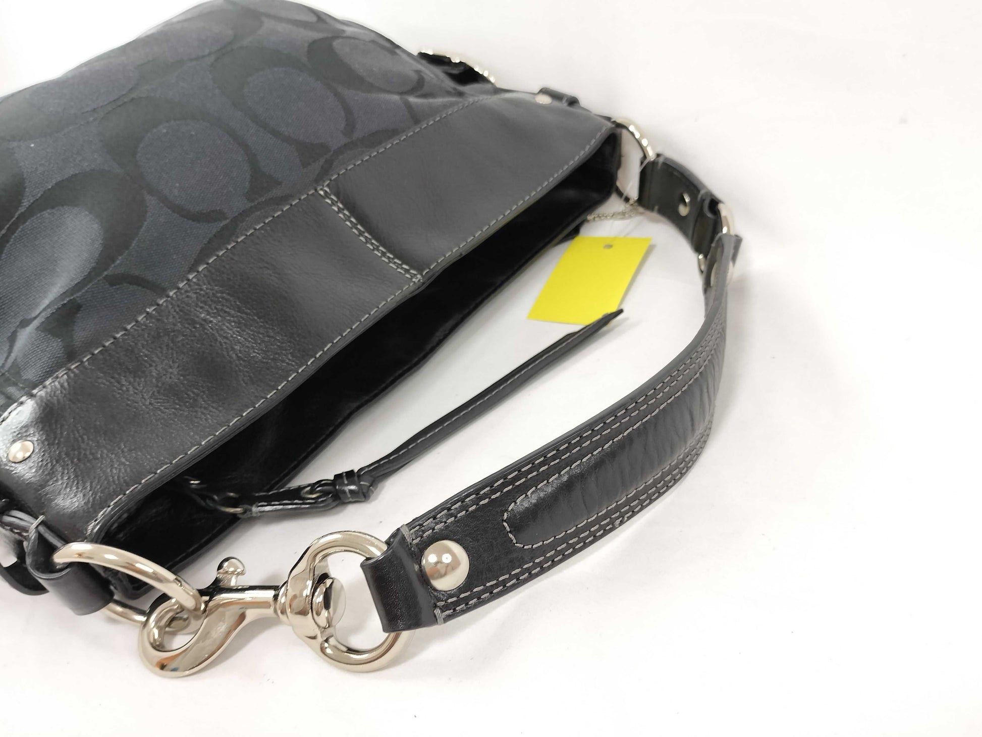 COACH Signature F12657 Shoulder Bag