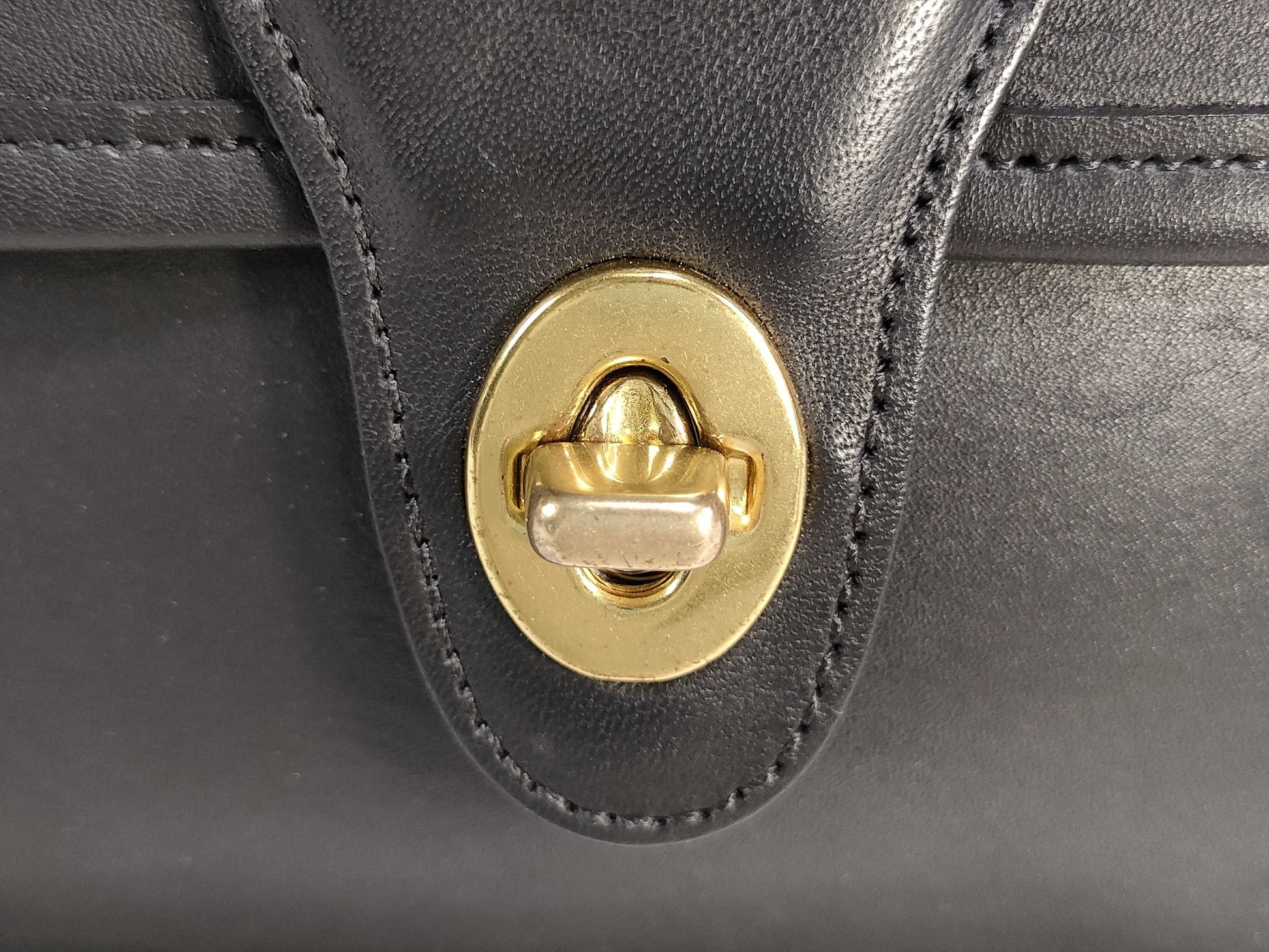 COACH Old/Clutch Bag/Black Second Bag