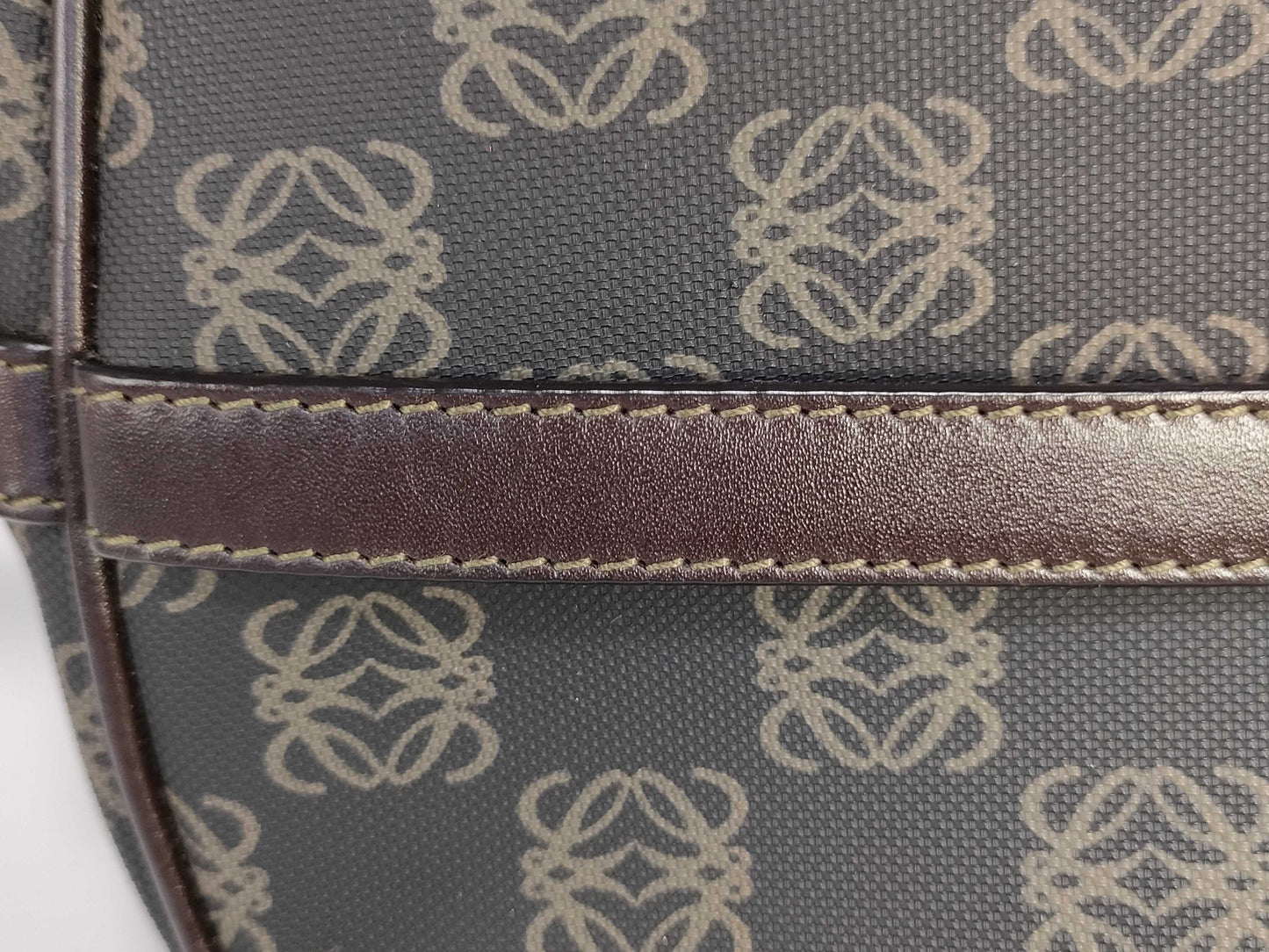 LOEWE Anagram/Shoulder Bag/PVC Shoulder Bag