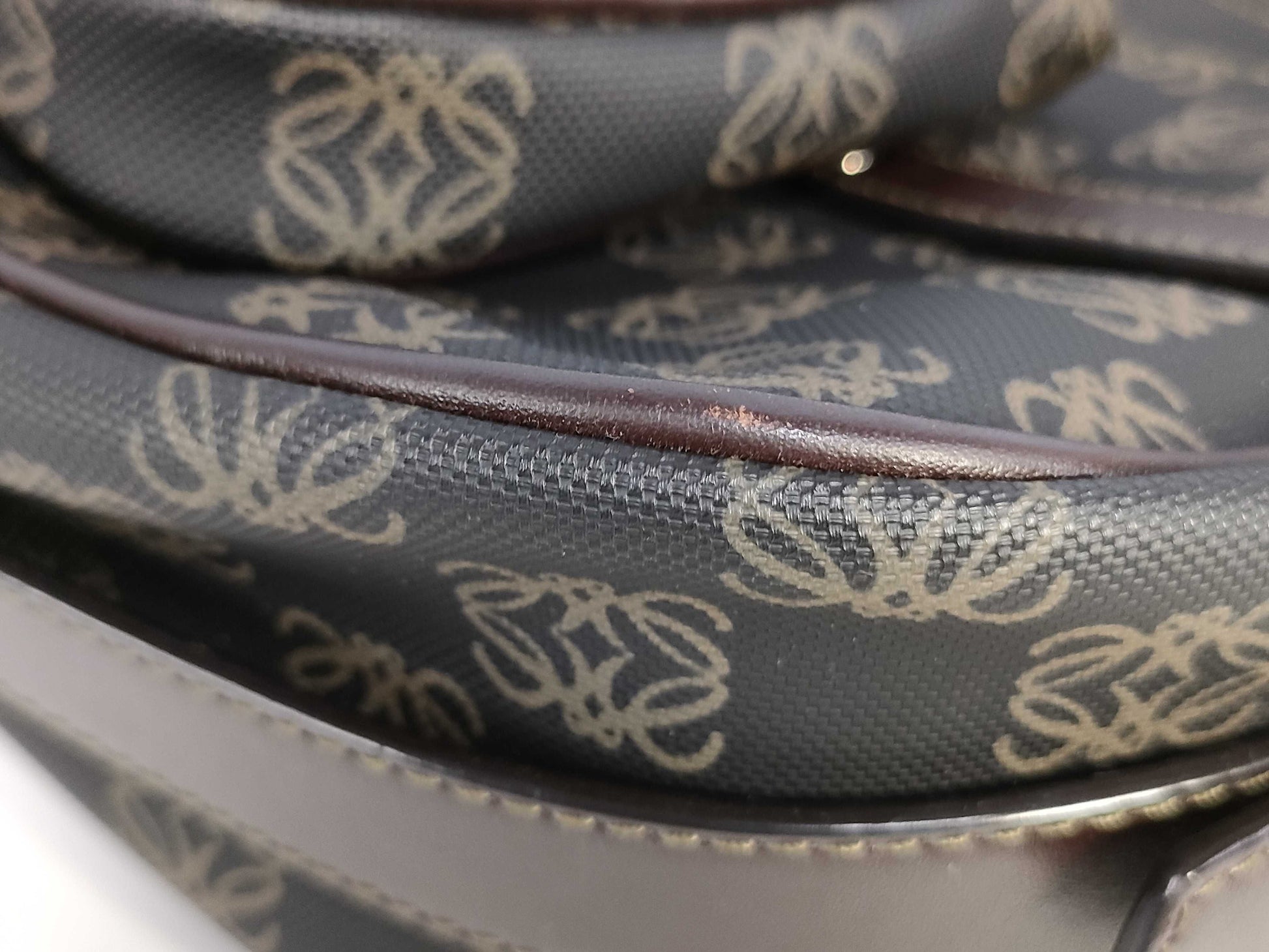 LOEWE Anagram/Shoulder Bag/PVC Shoulder Bag