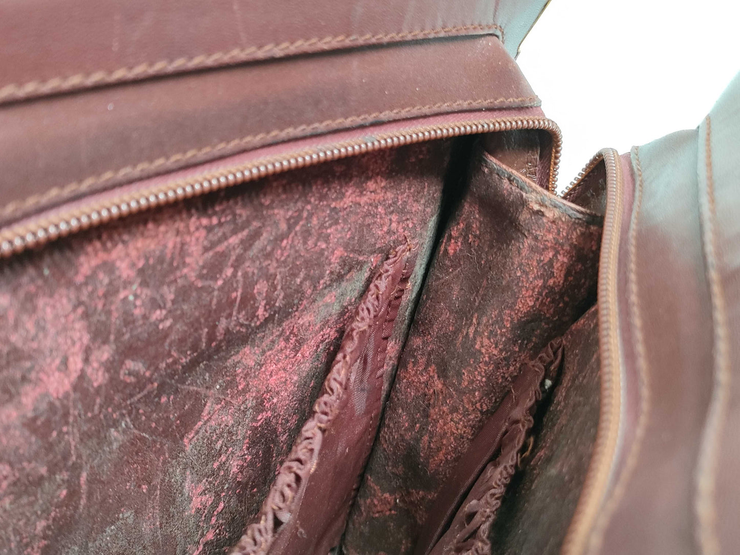 Cartier Must Must Line Leather Clutch Bag Bordeaux Second Bag