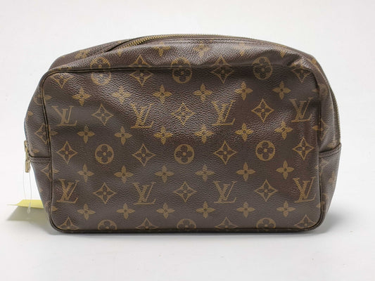 LOUIS VUITTON Monogram Truest Wallet 28 Second Bag