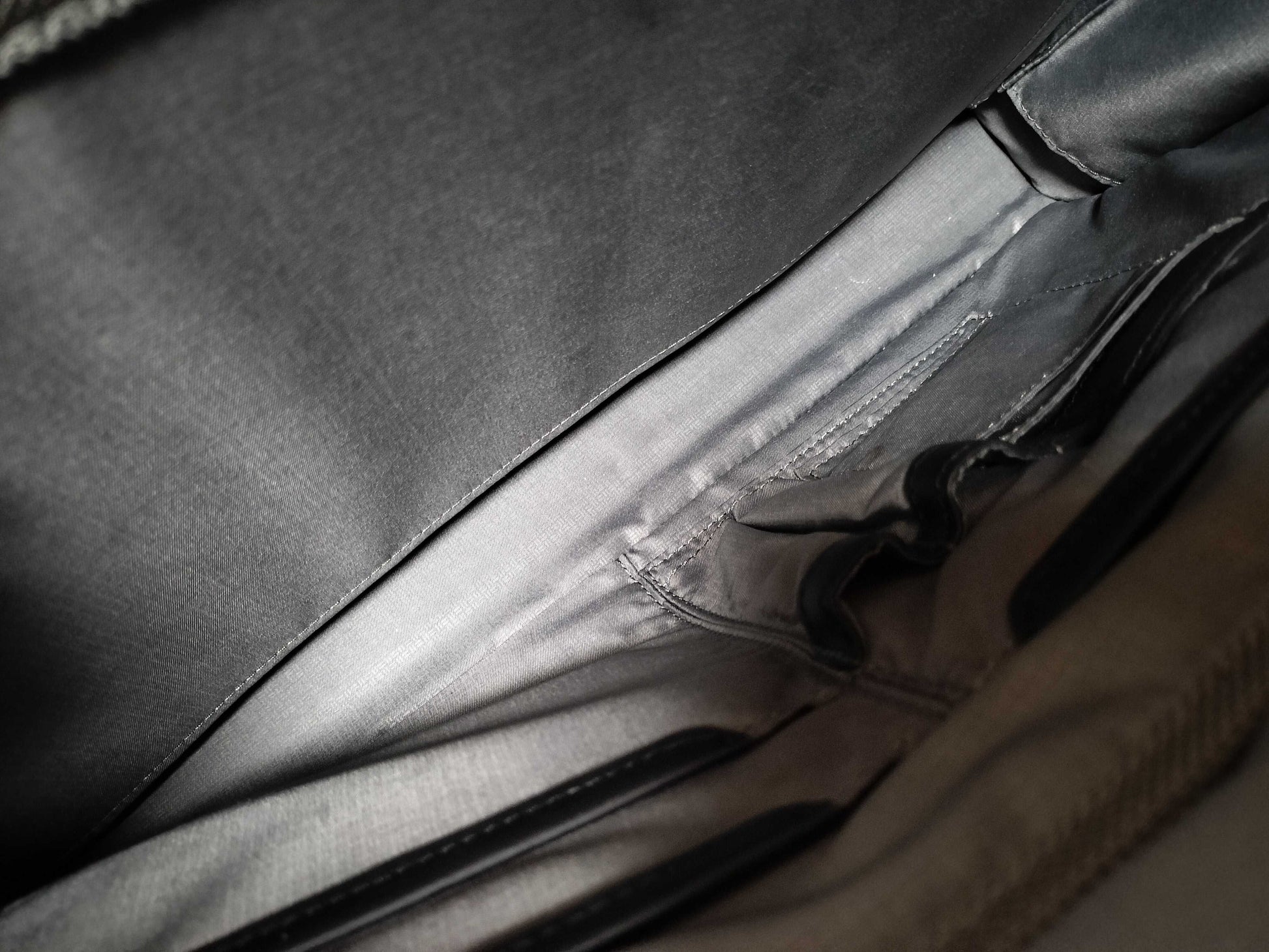 TUMI TUMI 02603109 Briefcase Business Bag