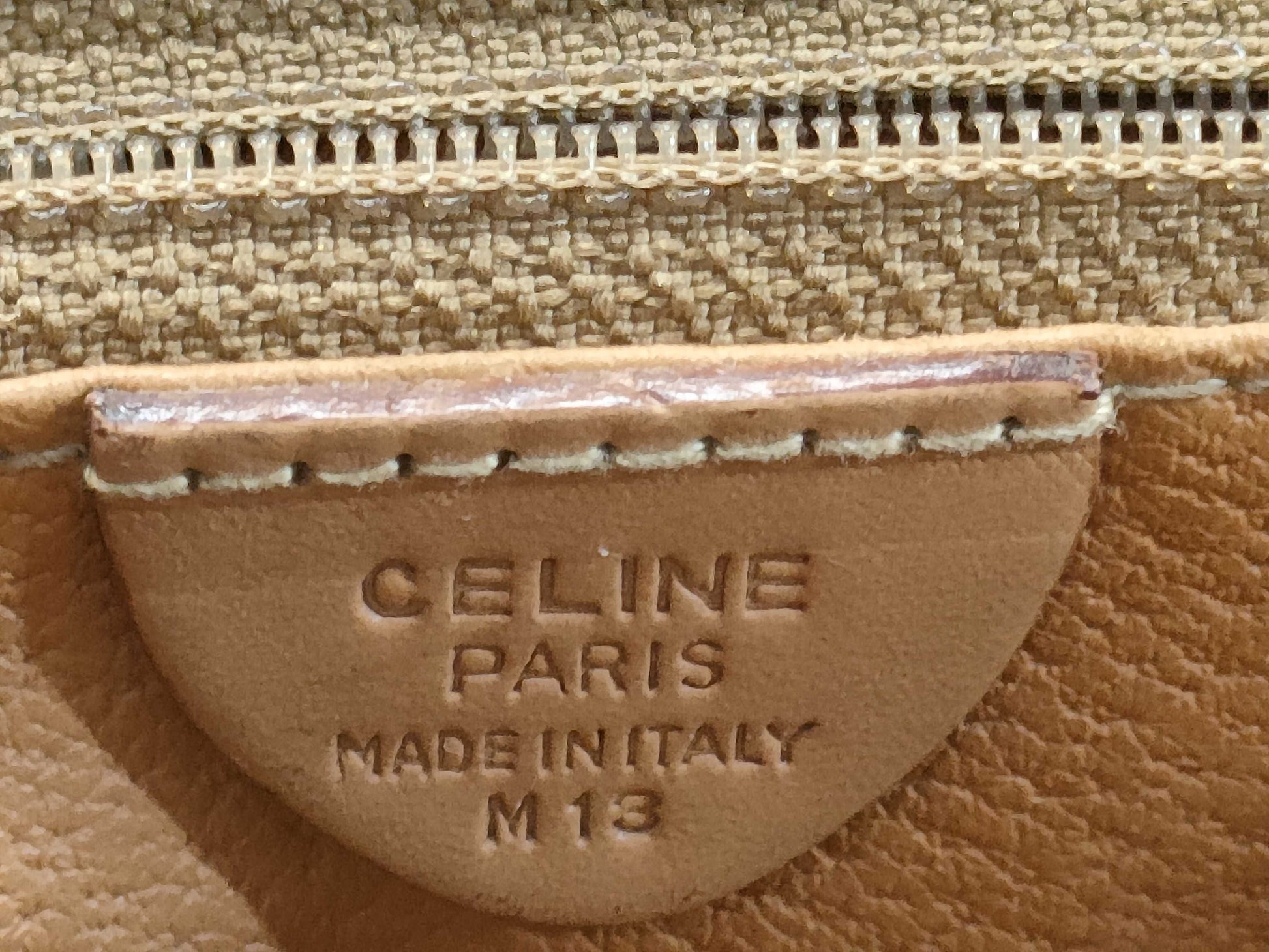 CELINE Shoulder Bag