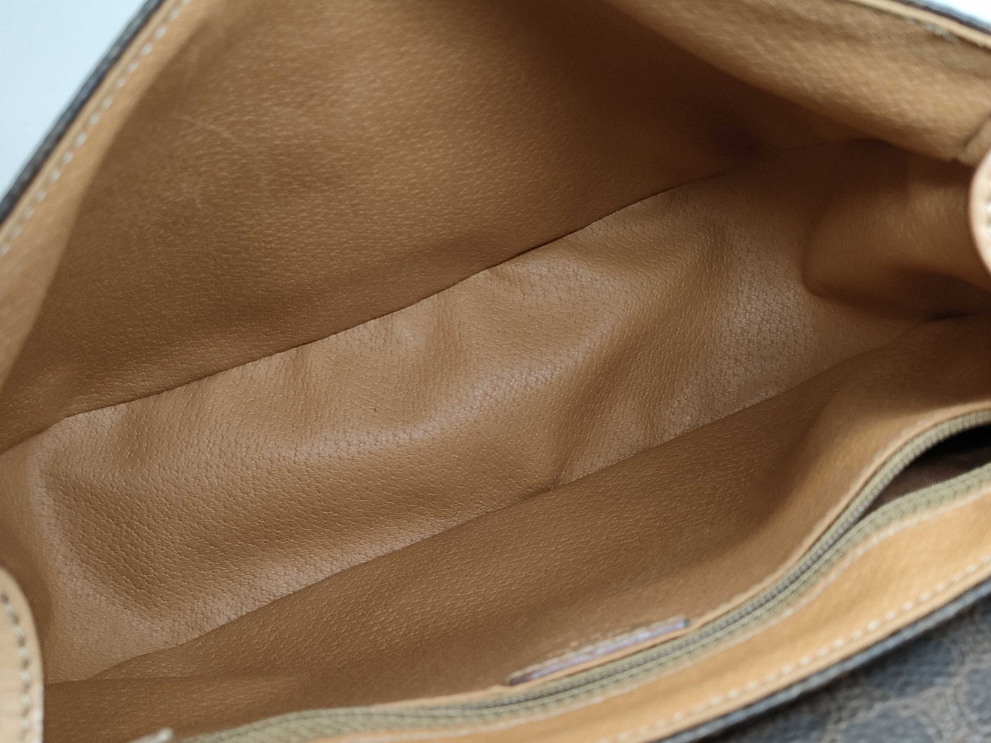 CELINE Shoulder Bag