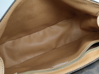CELINE Shoulder Bag