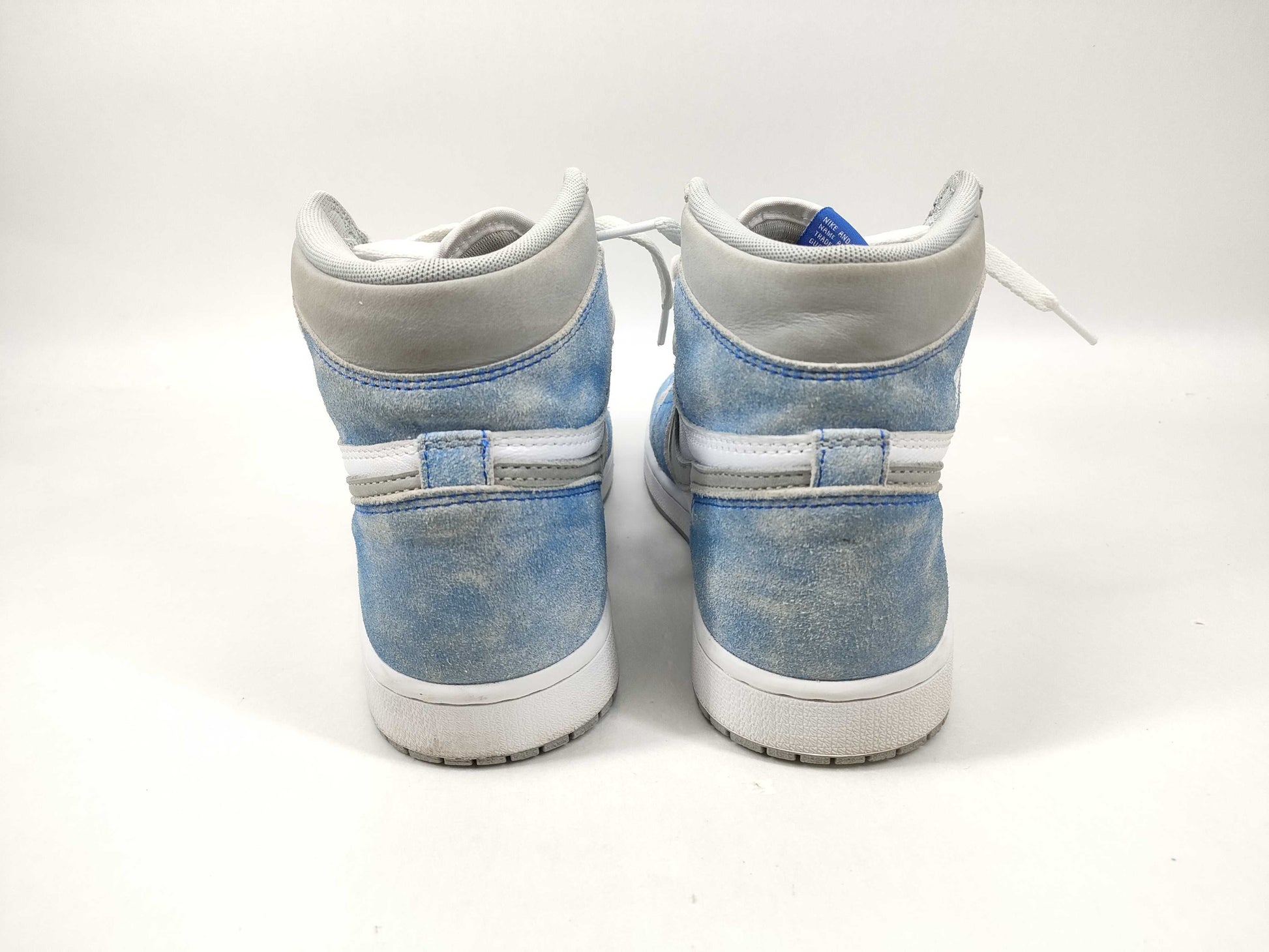 NIKE Air Jordan 1 Hyper Royal 555088-402 Sneakers