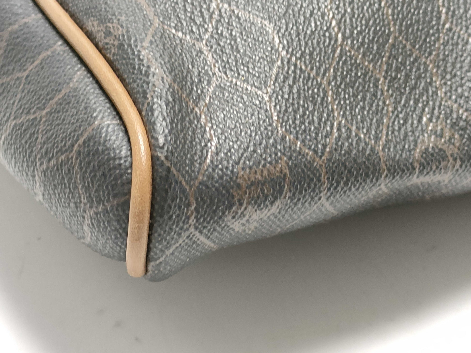 Dior Honeycomb Pattern/Shoulder Bag