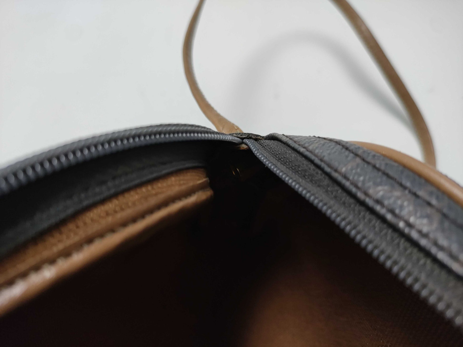 Dior Honeycomb Pattern/Shoulder Bag