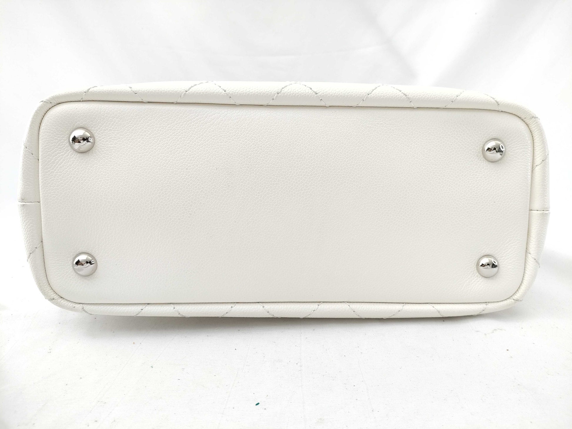 CHANEL [Card Available] No. 19 Wild Stitch On the Road Caviar Skin Shoulder Bag No. 19