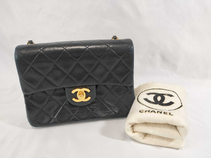 CHANEL Calfskin Matelasse Chain Bag with Guarantee, No. 22 Shoulder Bag