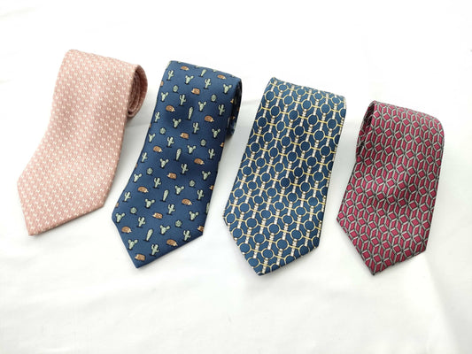 HERMES 4-piece tie set