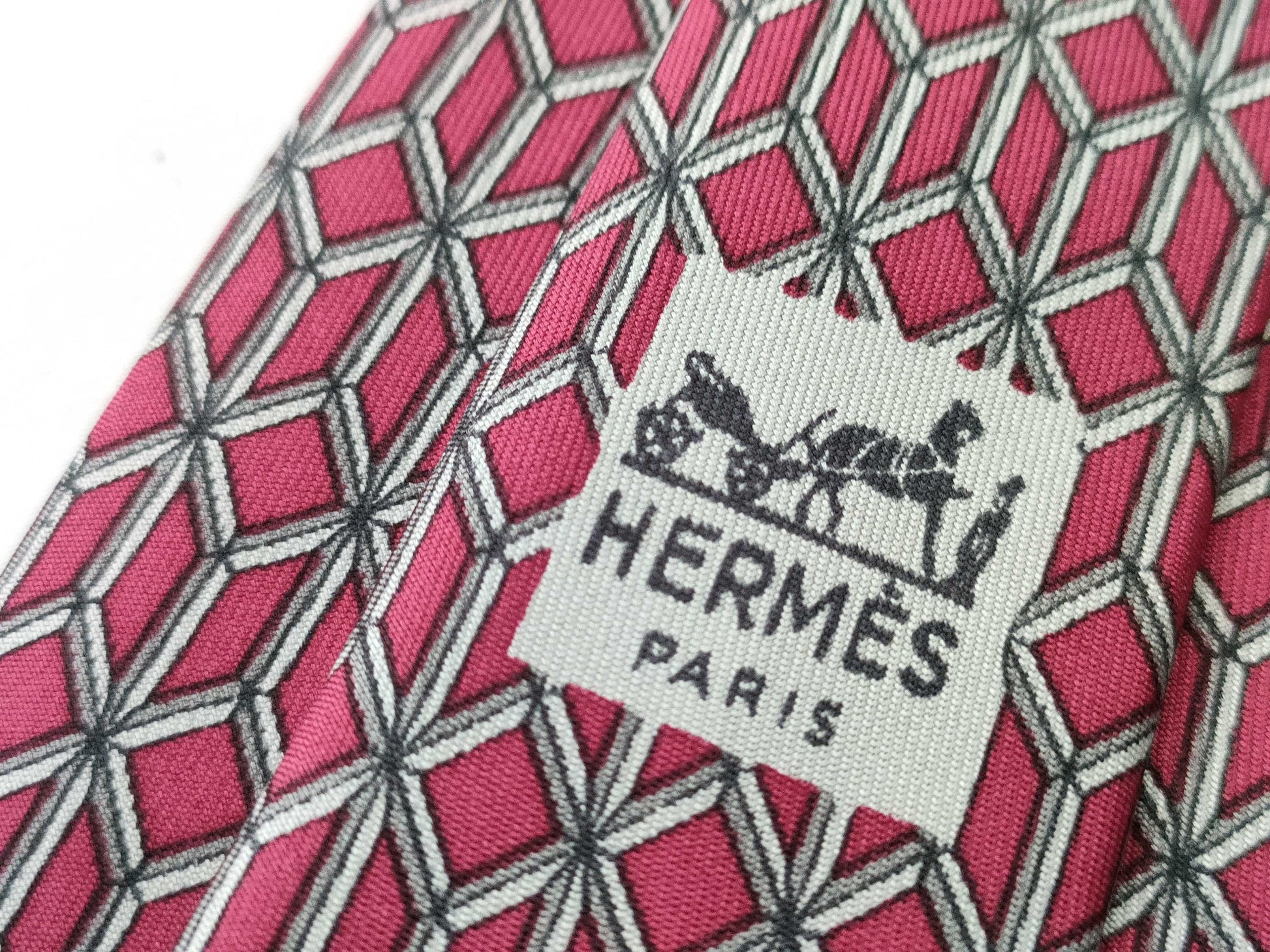 HERMES 4-piece tie set