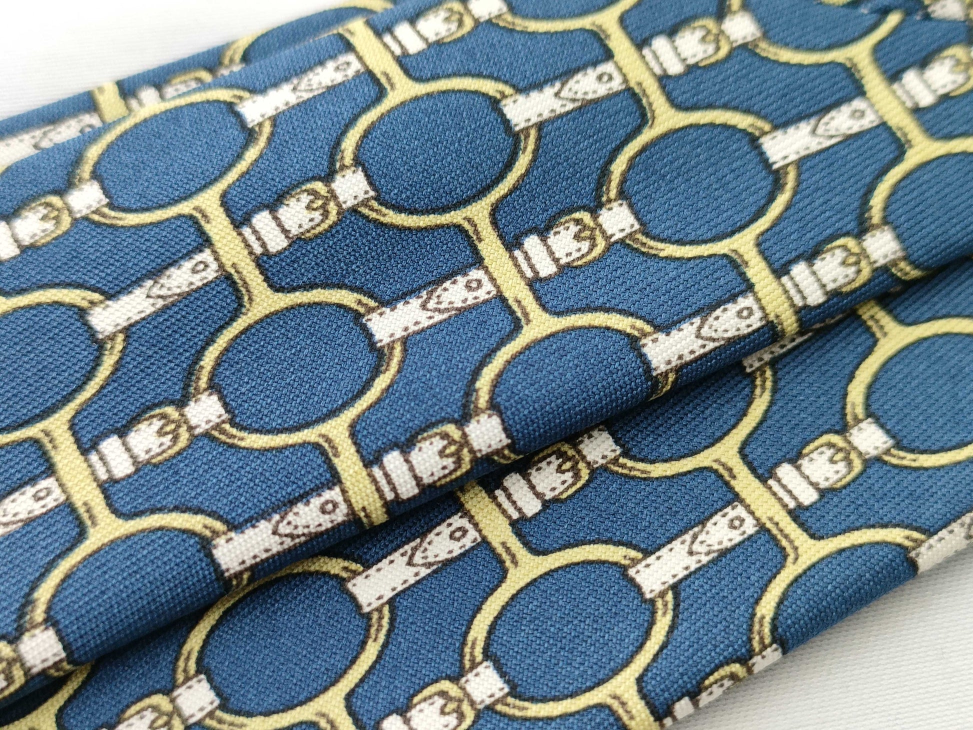 HERMES 4-piece tie set