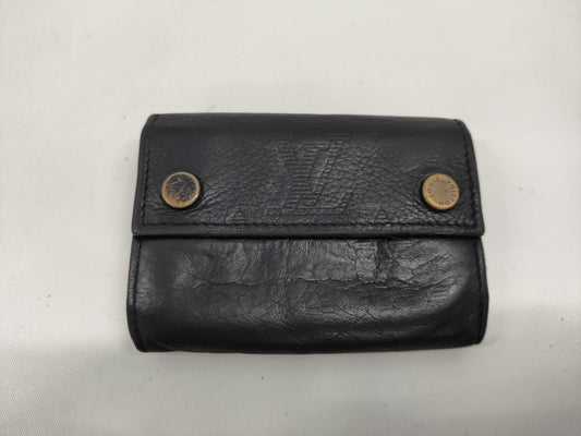 LOUIS VUITTON Discovery Compact Wallet