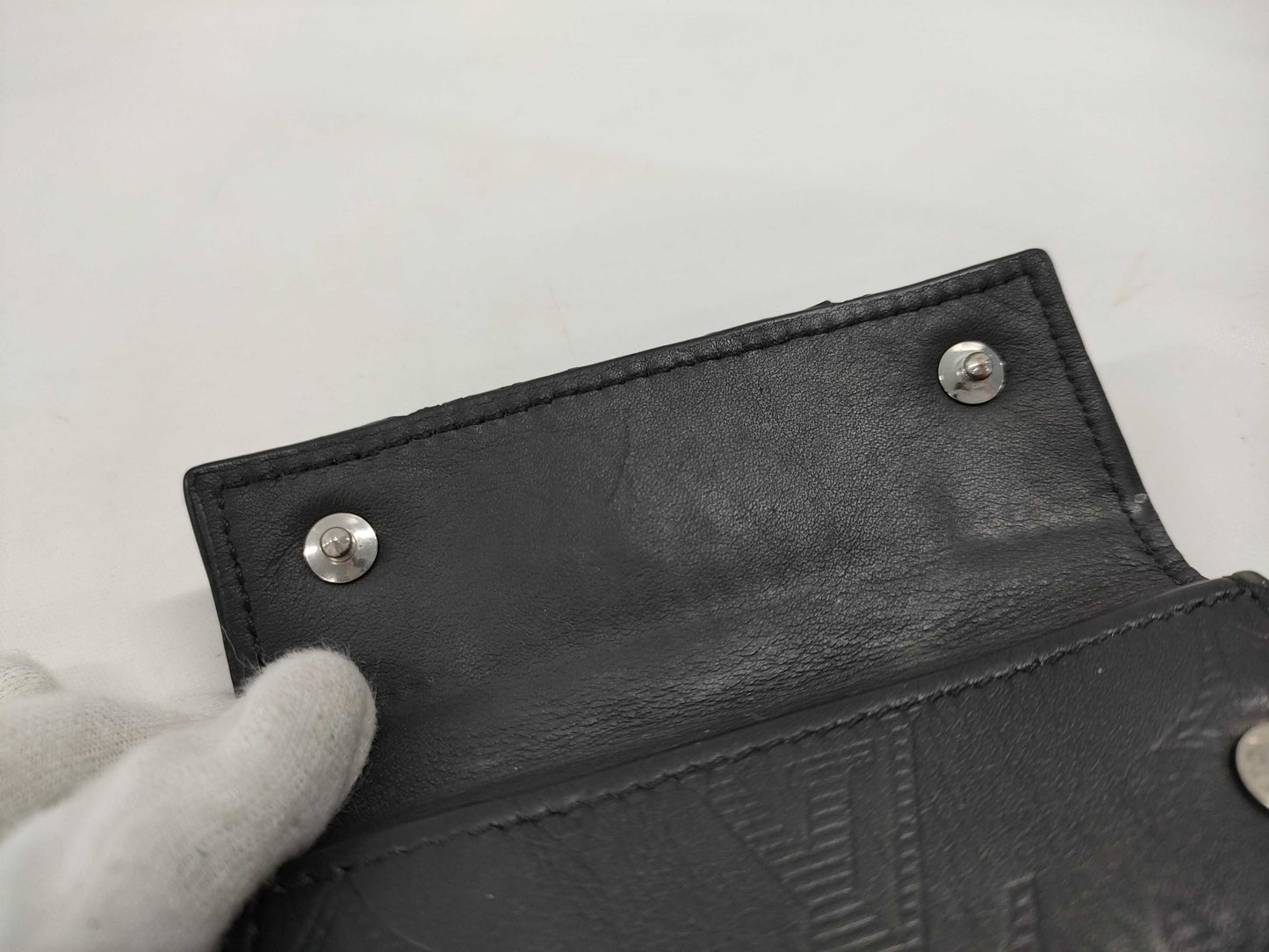 LOUIS VUITTON Discovery Compact Wallet