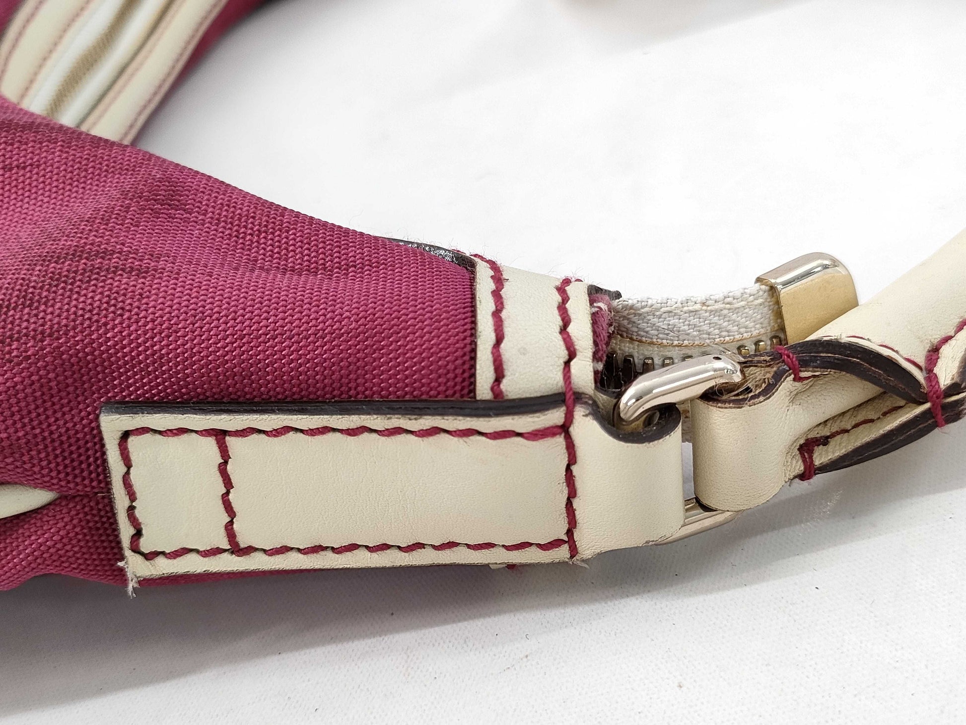 GUCCI logo leather one-shoulder shoulder bag