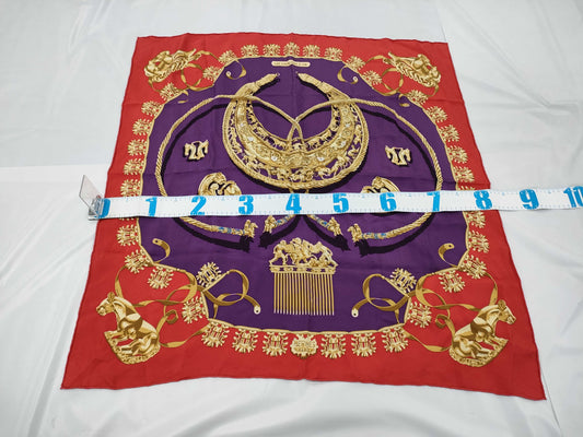 HERMES Carre Scarf