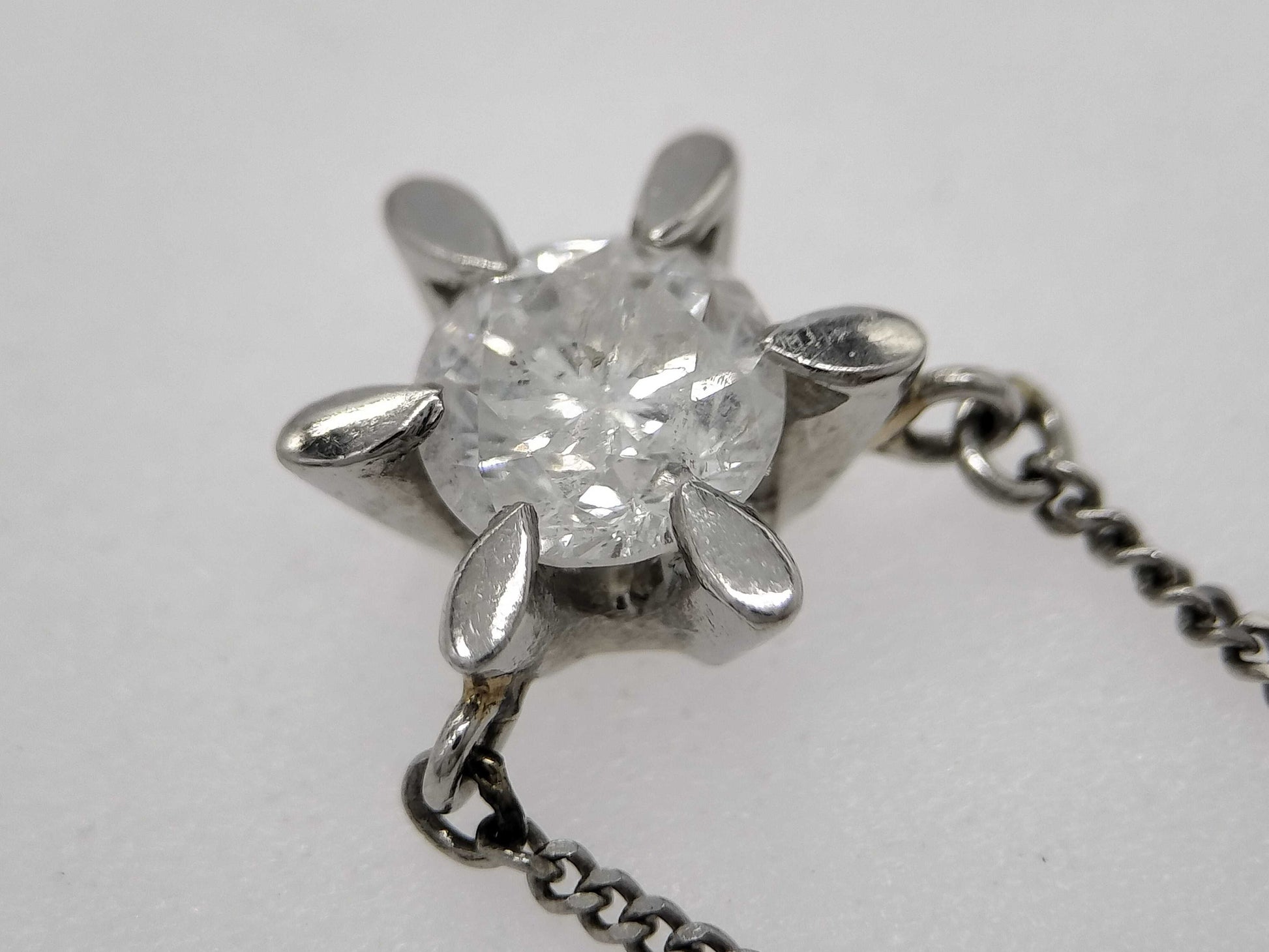 D0.392ct Pt850 2.5g Necklace 