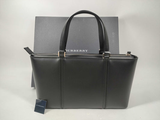 BURBERRY Leather Handbag with Nova Check Interior