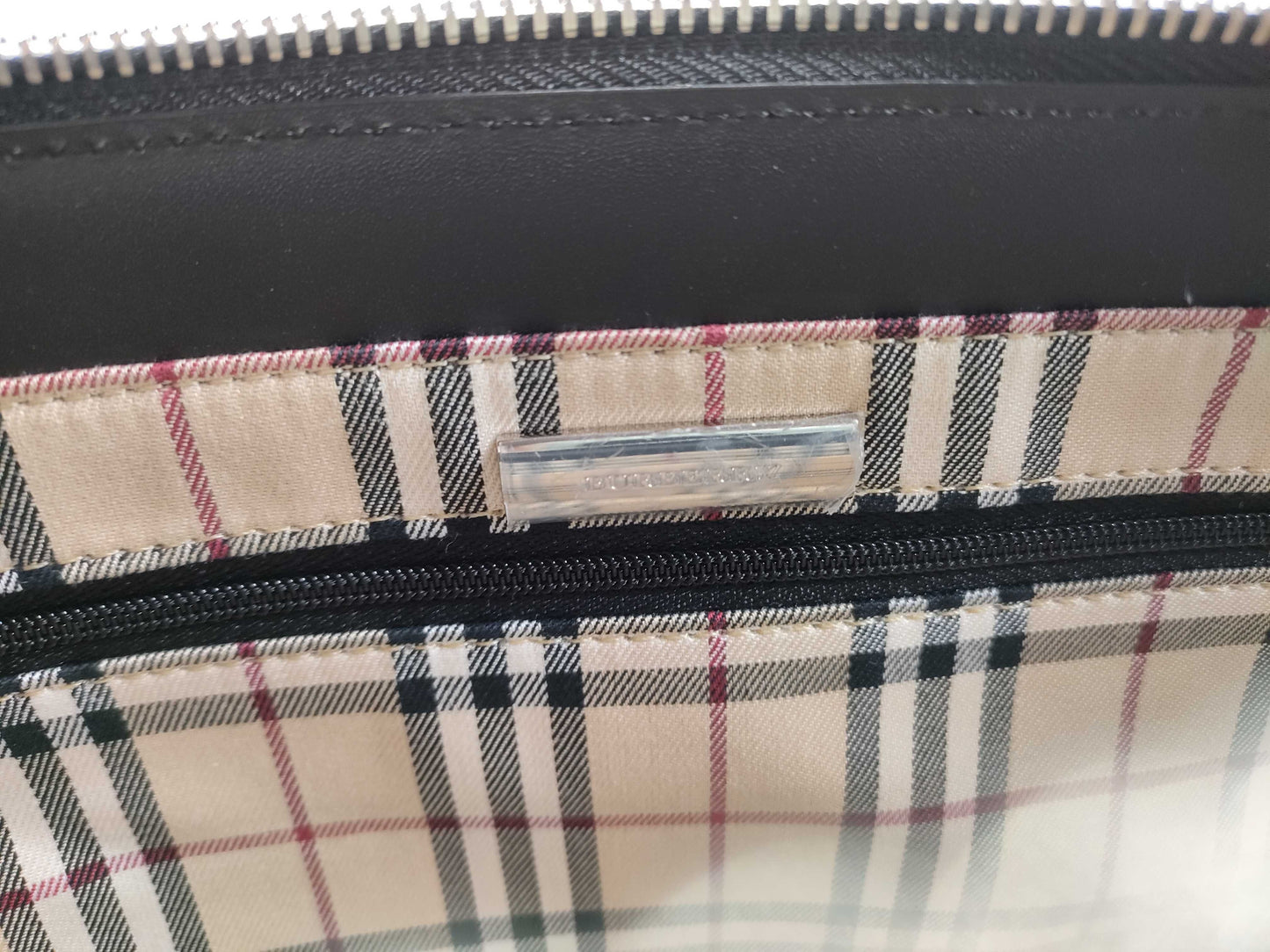 BURBERRY Leather Handbag with Nova Check Interior