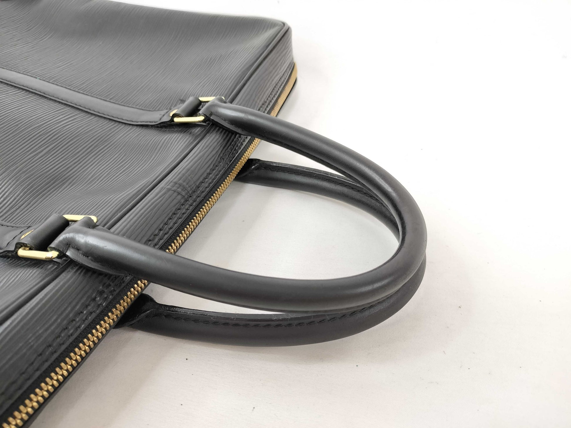 LOUIS VUITTON M59092 Epi Porte-Document Voyage Business Bag