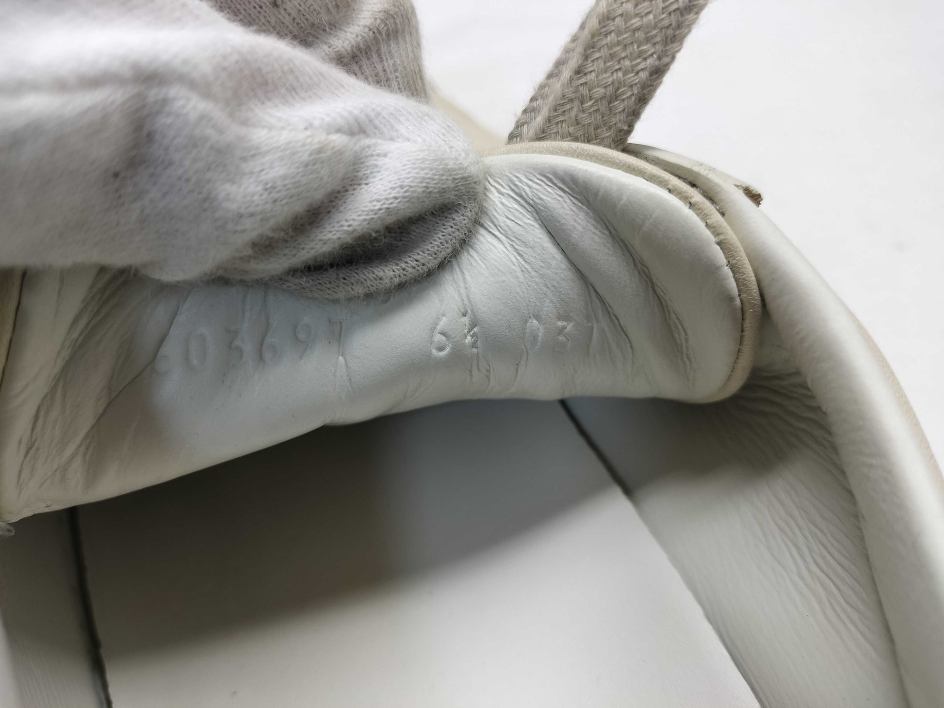 GUCCI 603697/Disney collaboration sneakers