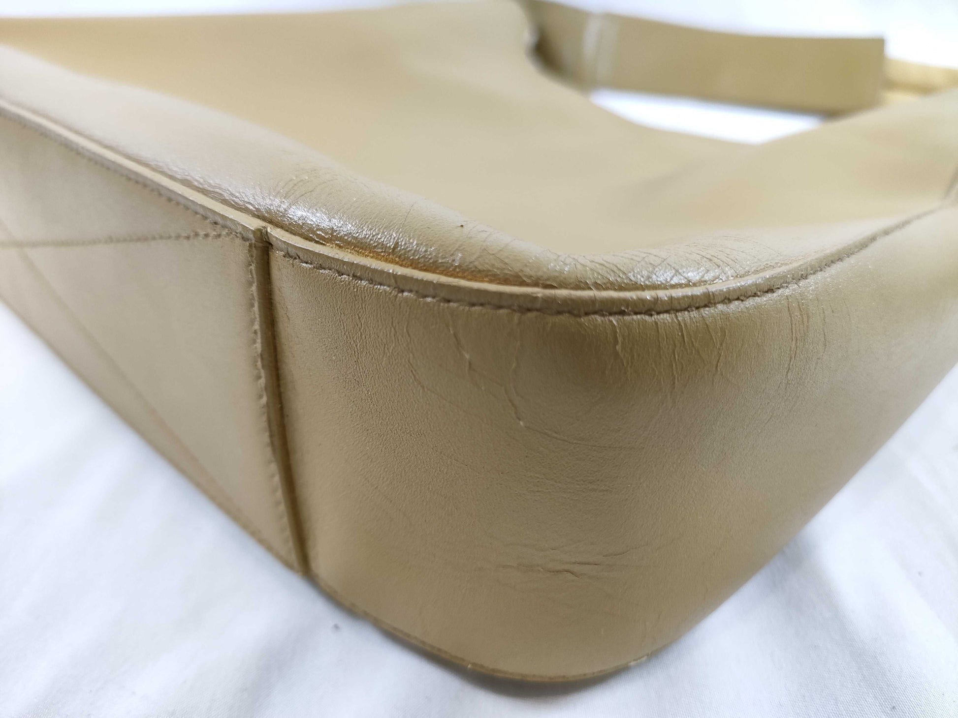 PRADA Leather One-Shoulder/Complementary Color/Mustard Shoulder Bag