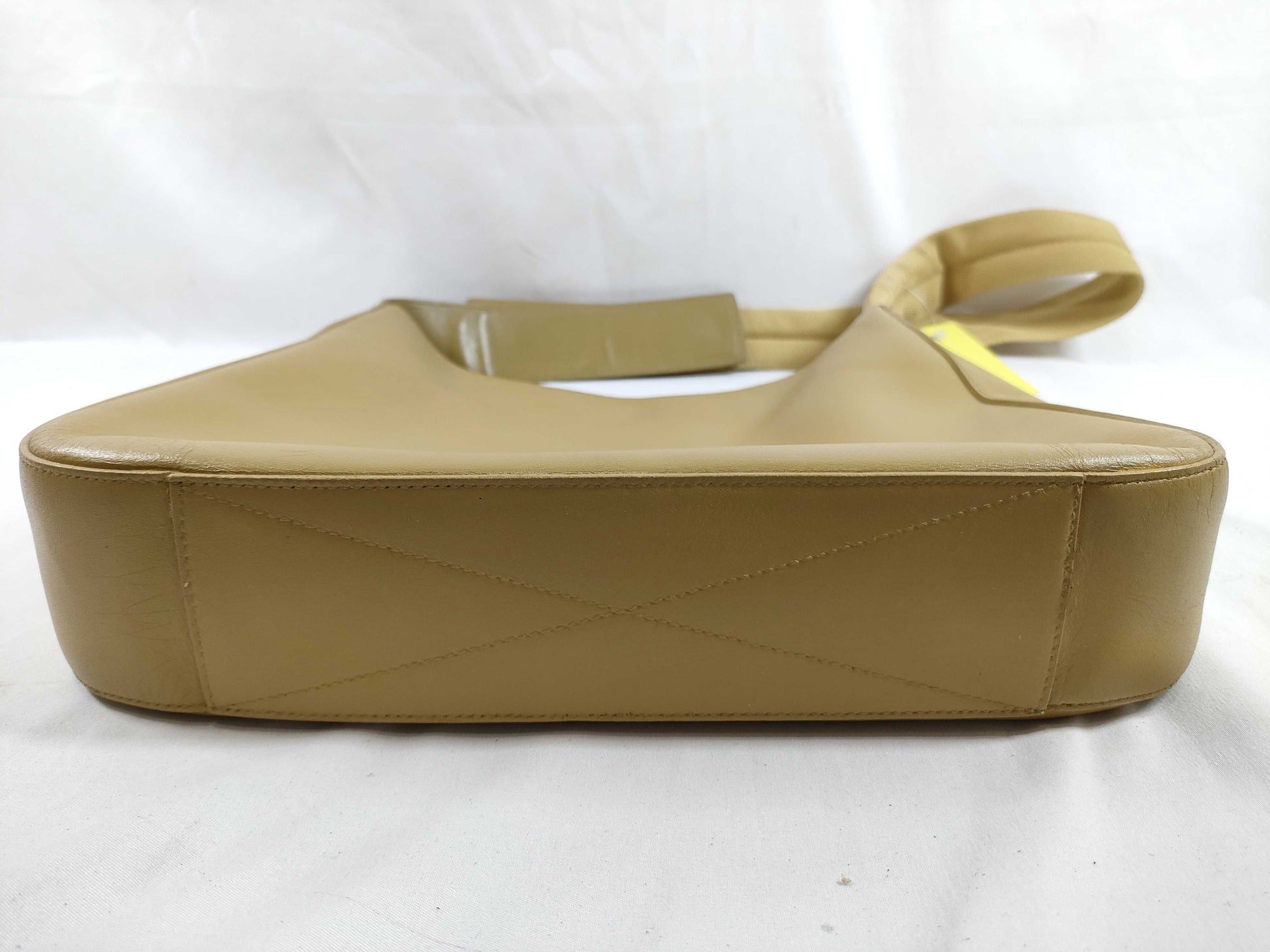 PRADA Leather One-Shoulder/Complementary Color/Mustard Shoulder Bag