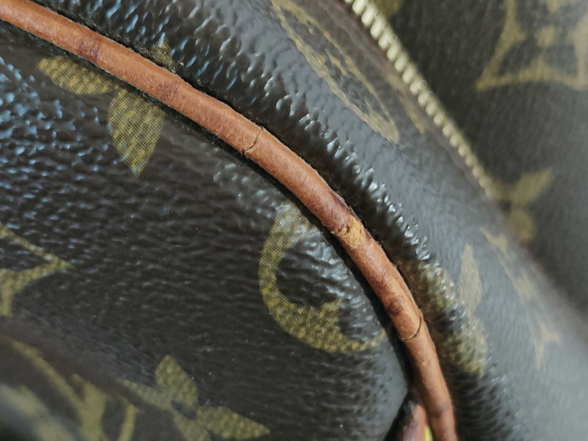 LOUIS VUITTON M47270 Monogram Deauville Handbag