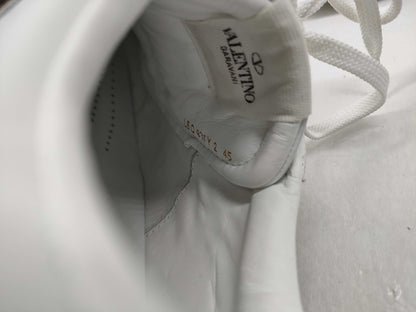 MARIO VALENTINO Valentino Garavani Studded Sneakers