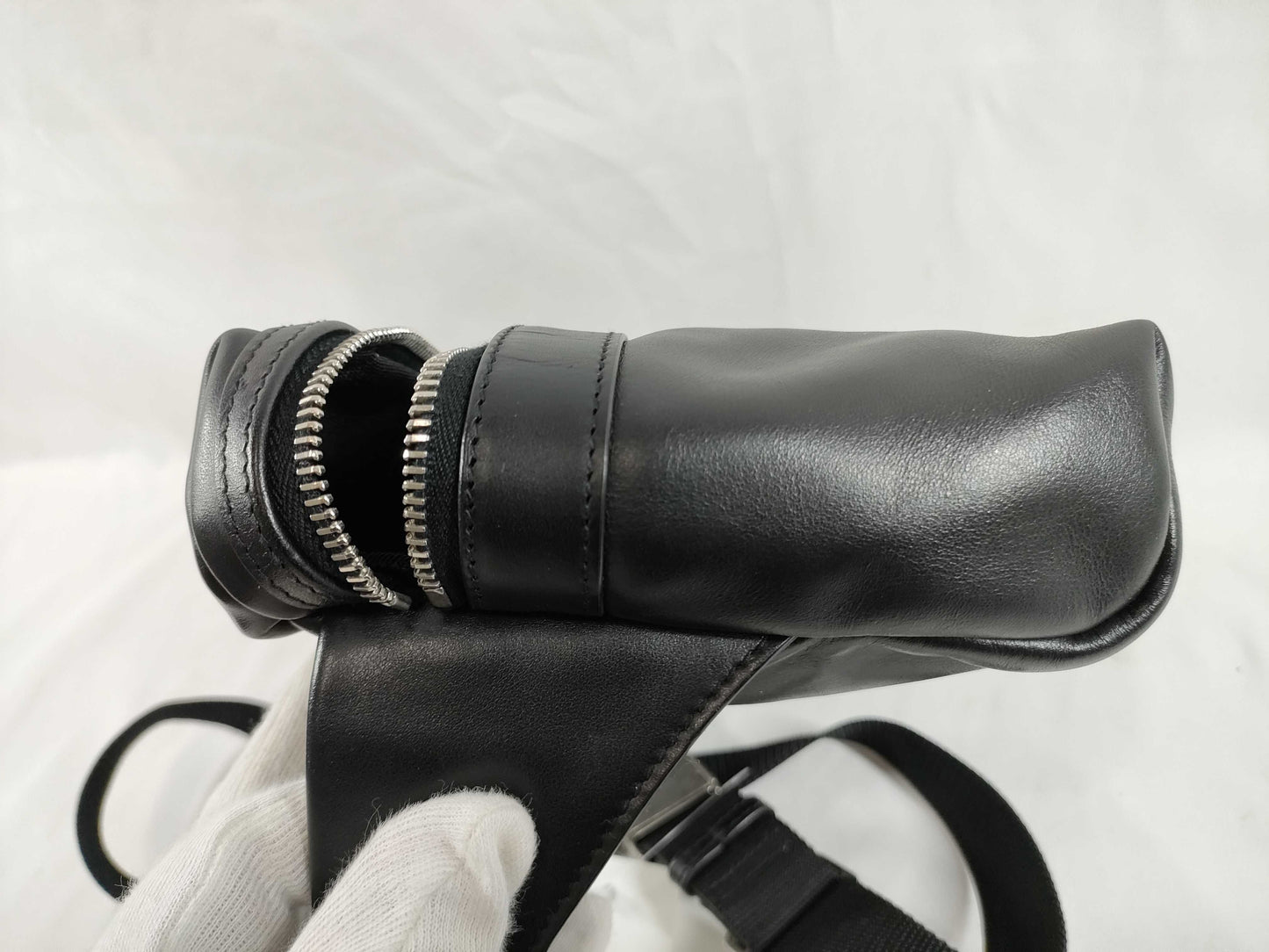 SAINT LAURENT Saint Laurent Paris Leather Body Bag Shoulder Bag