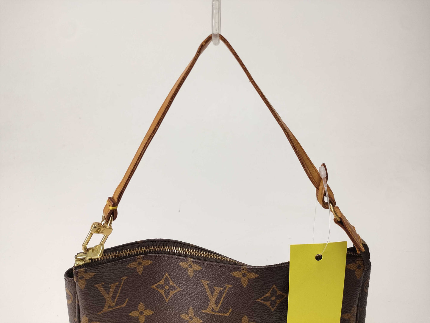 LOUIS VUITTON M519820 Accessoires Shoulder Bag
