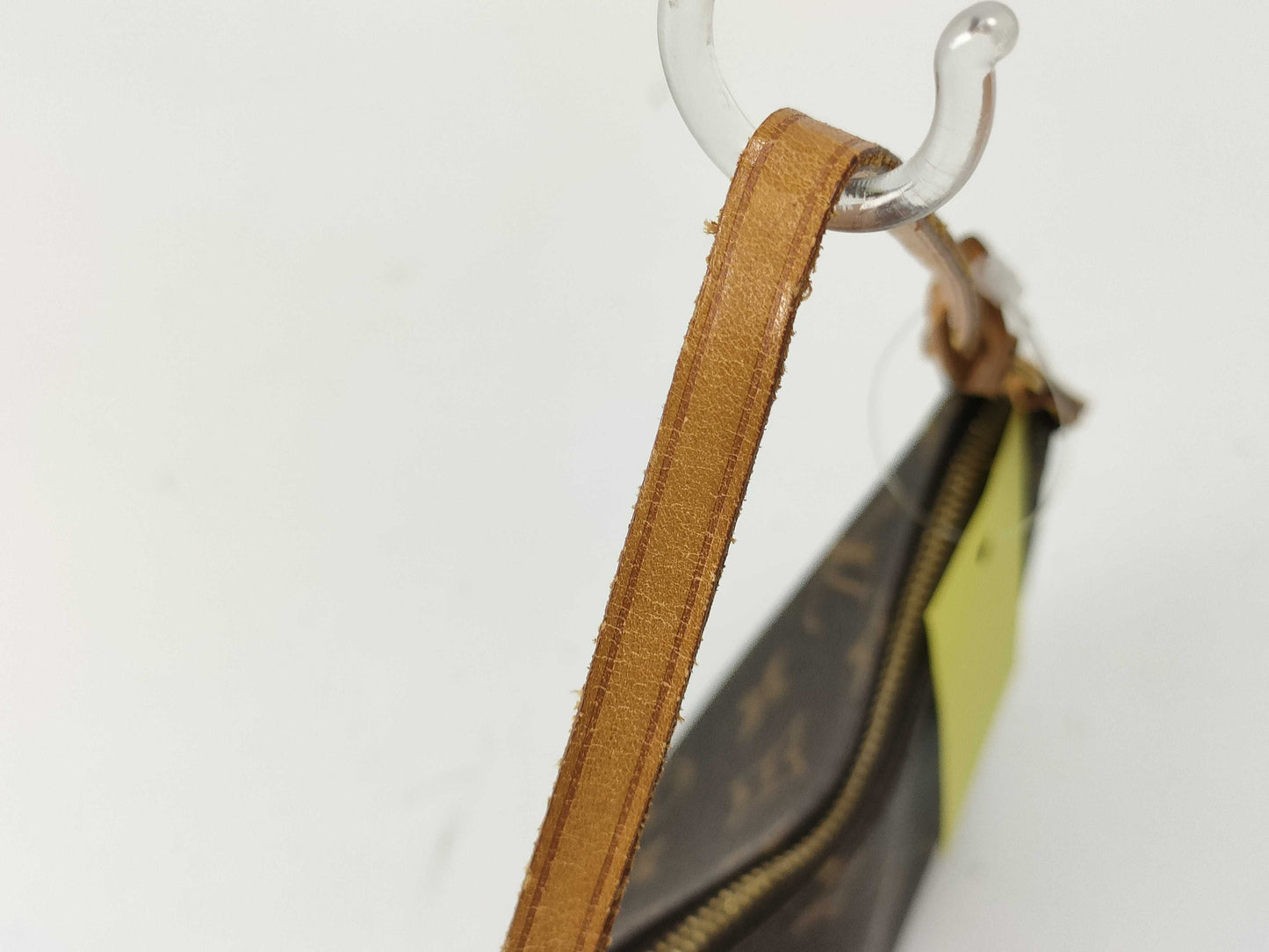 LOUIS VUITTON M519820 Accessoires Shoulder Bag