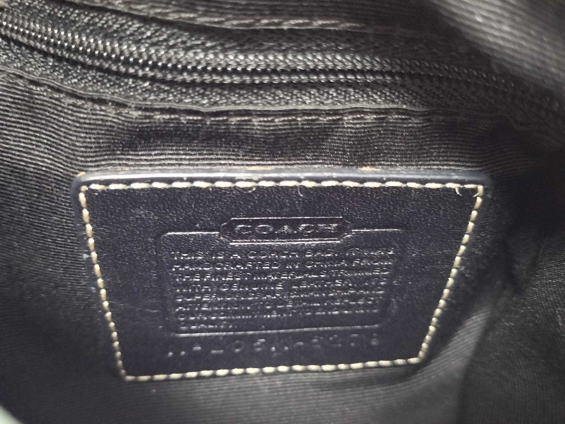COACH Signature k05k-6279 Shoulder Bag