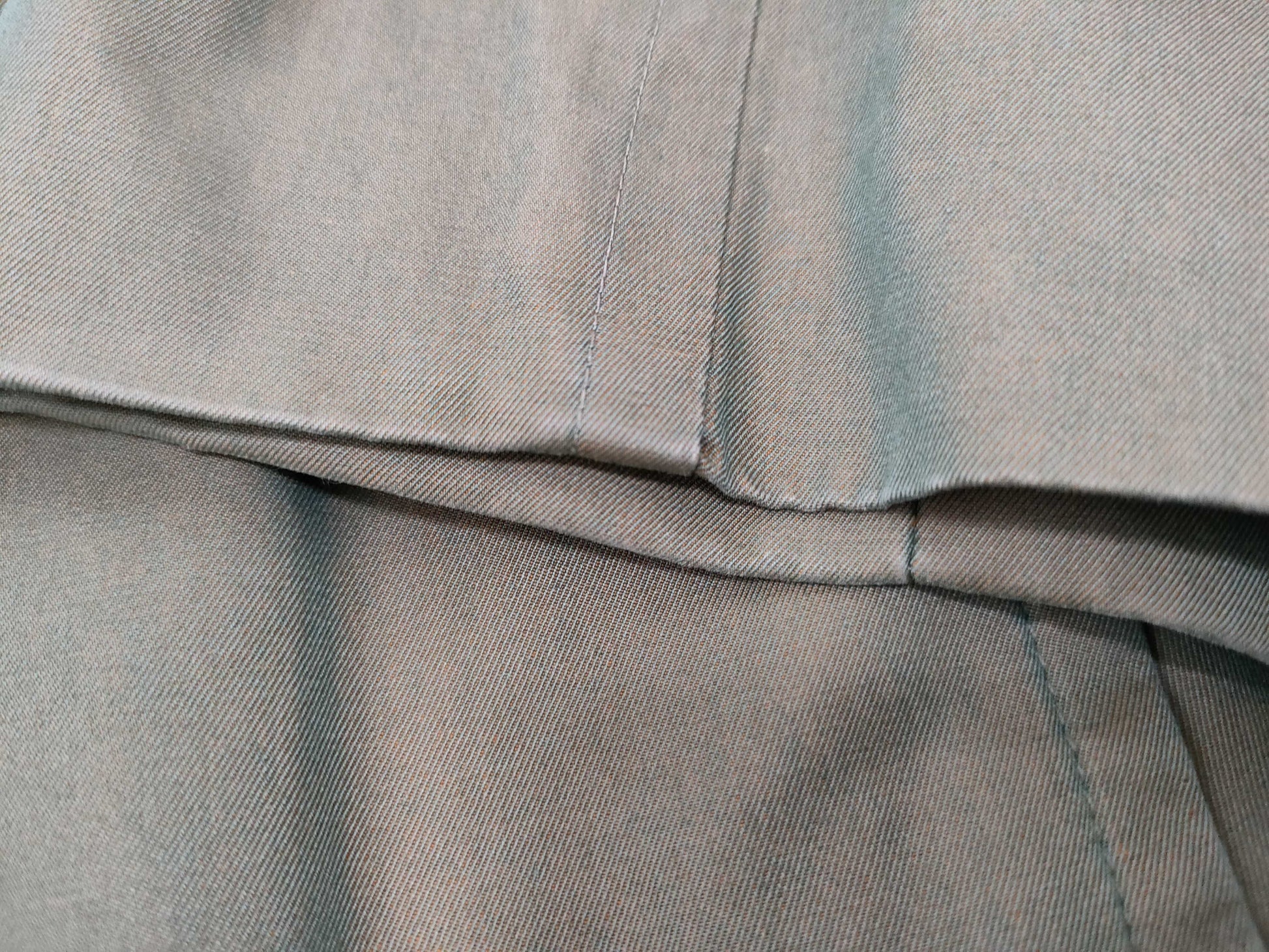 BURBERRY Trench Coat with Belt and Liner, Iridescent Coat