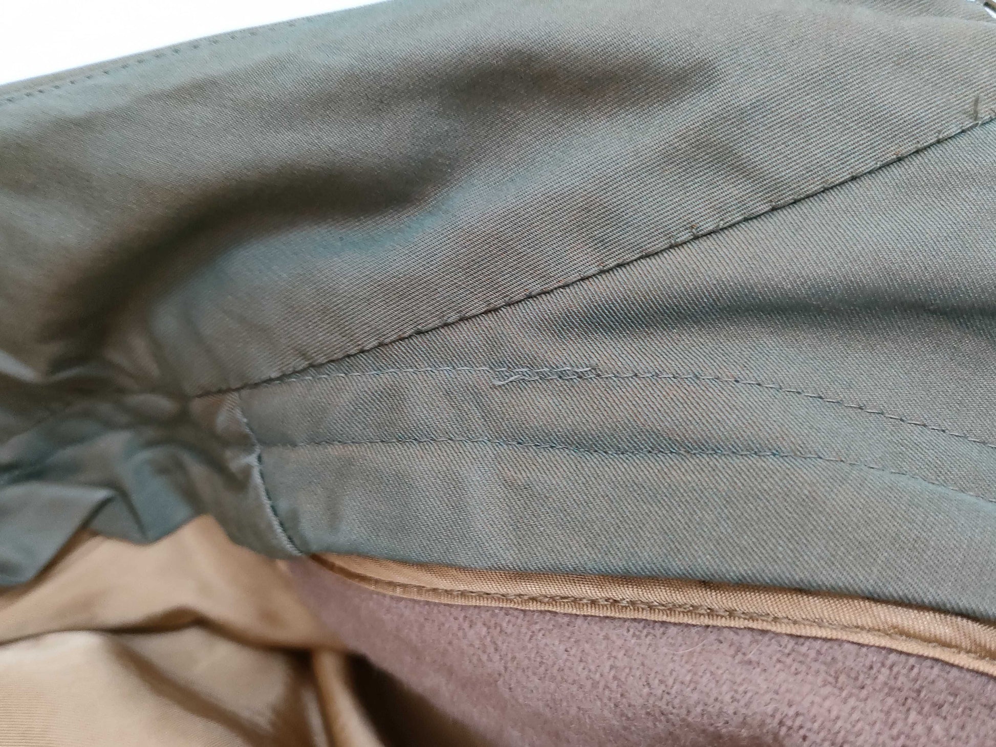 BURBERRY Trench Coat with Belt and Liner, Iridescent Coat